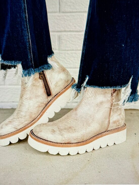 BED|STU Shoes - Bed Stu Lydyi Size 8 in Nectar Lux